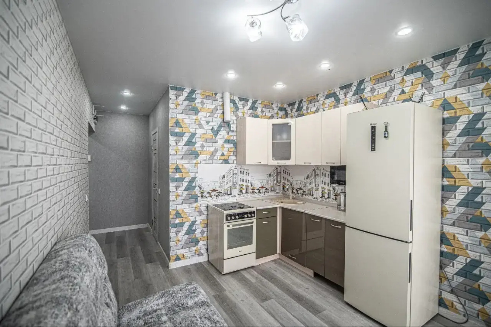 Квартира по улице Поповича 11