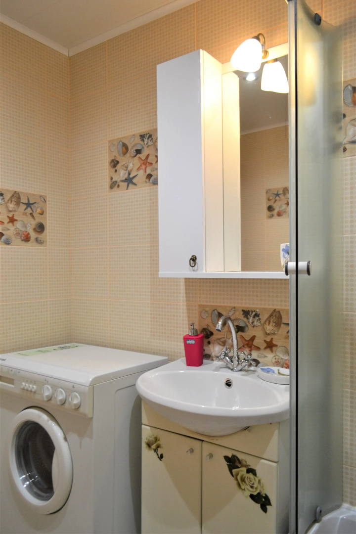 Квартира с Видом на Площадь Пять Углов