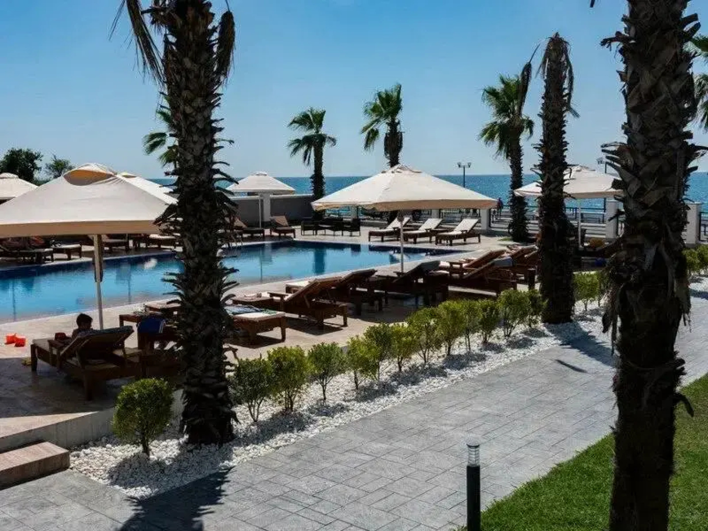 Отель FAMS HOTEL