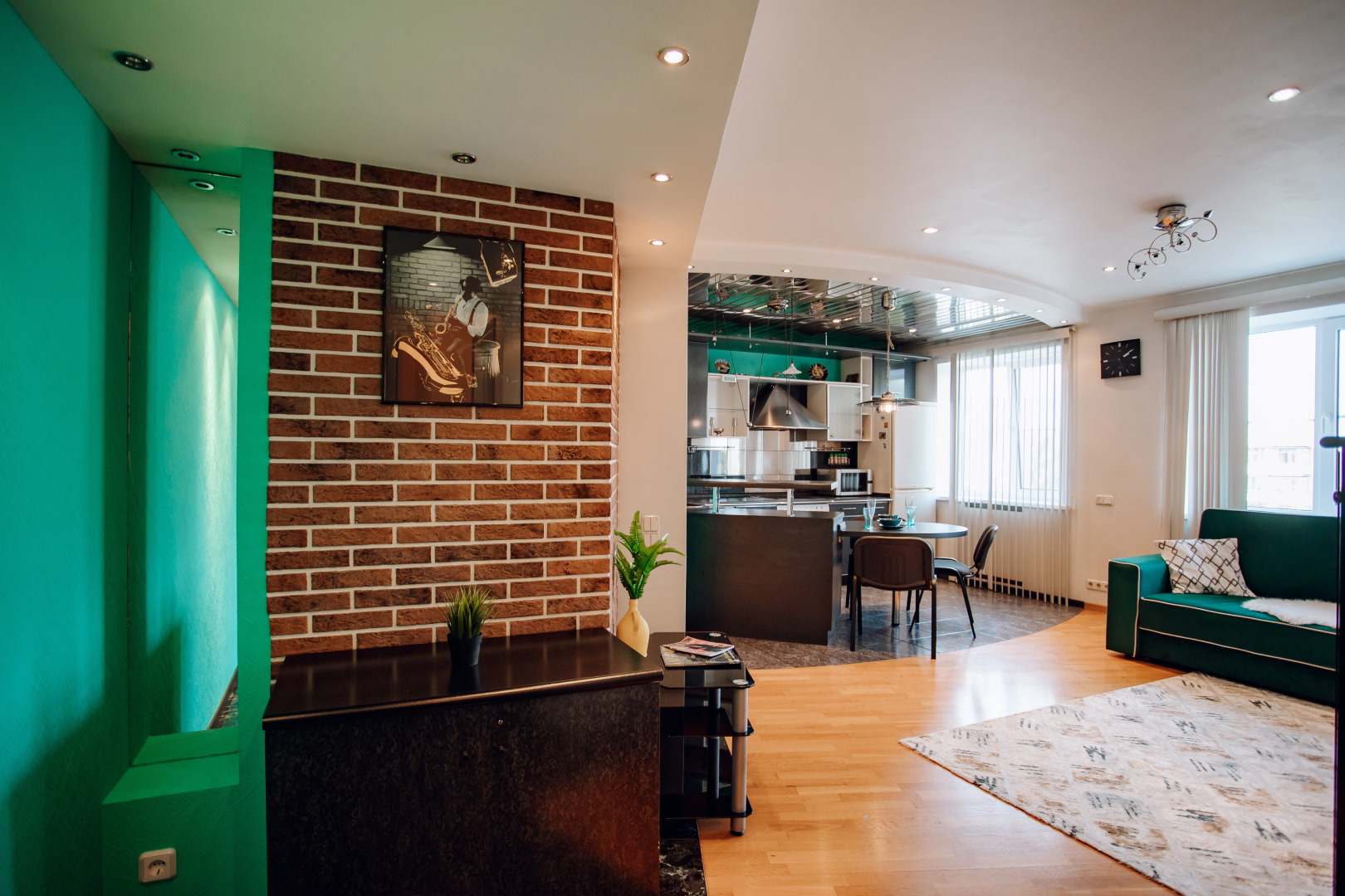 Квартира Толстой Лейтейзена 6