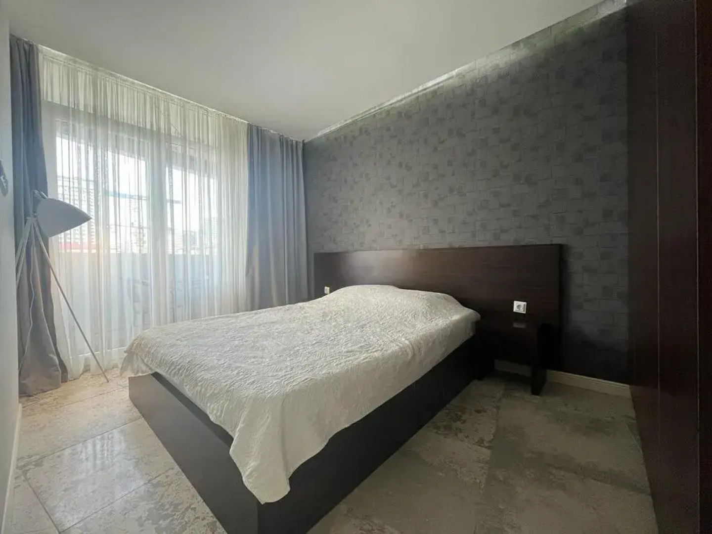 Апарт-отель Самые лучшие апартаменты на первой береговой линии