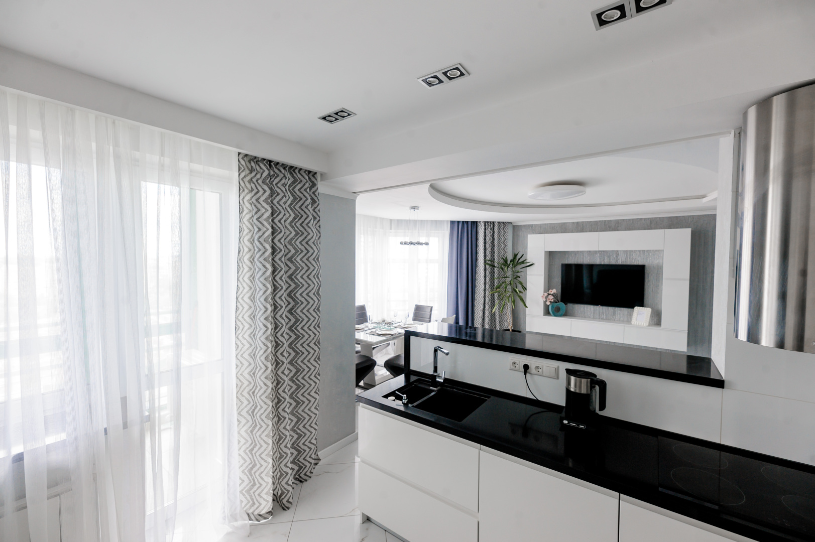 Апартаменты 3х комнатные на Дзержинского