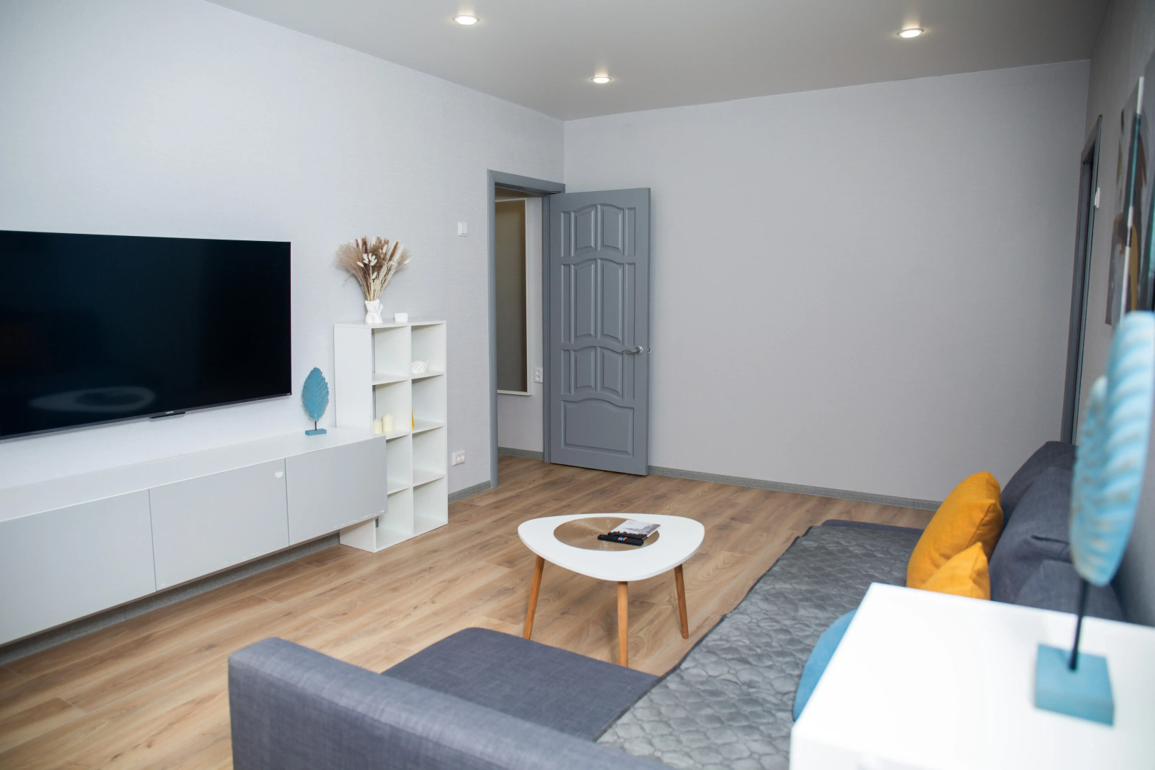 Квартира Уютная с новым ремонтом со всеми удобствами и уважением Курчатова 13