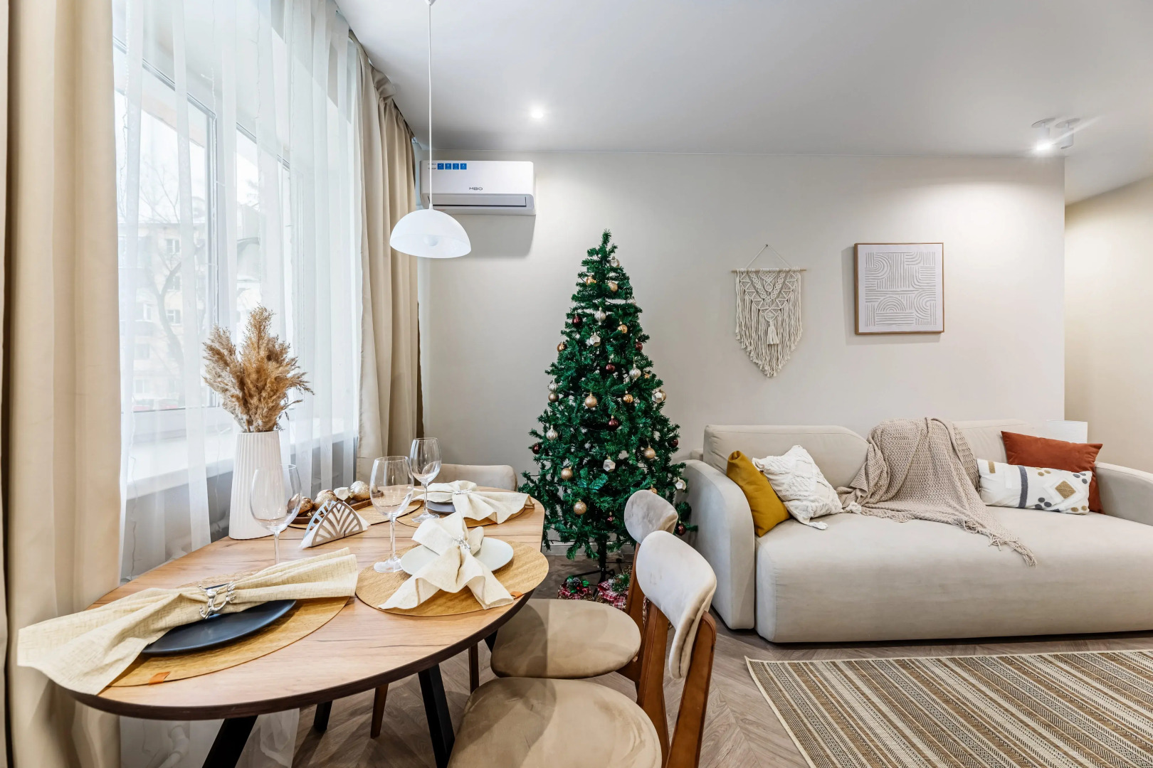 Апартаменты рядом с театром Г. Камала