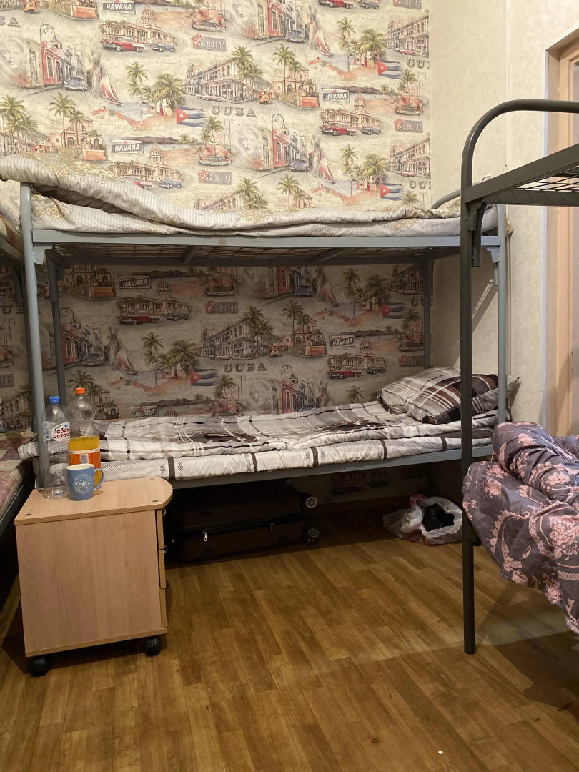 Хостел Хенси