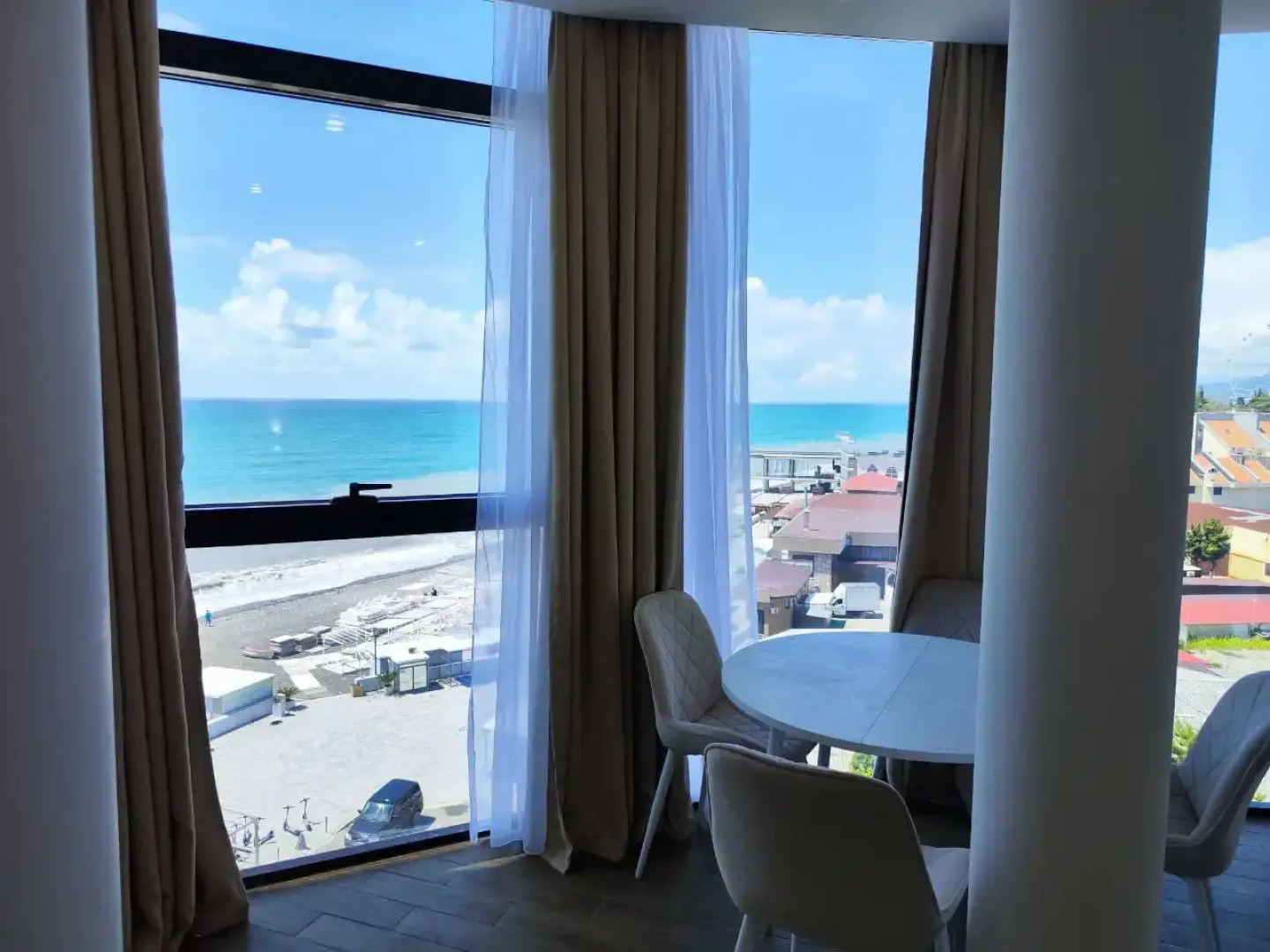 Апартаменты просторные с видом на море