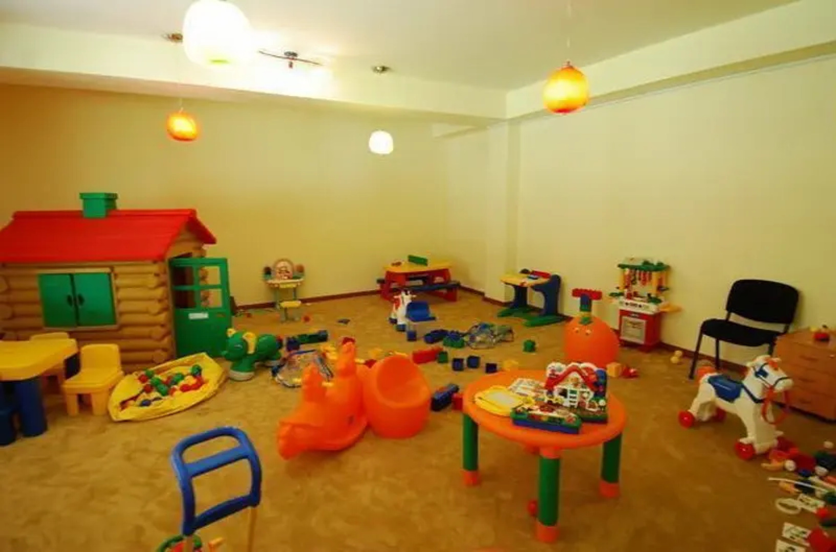 Arthurs Aghveran Resort