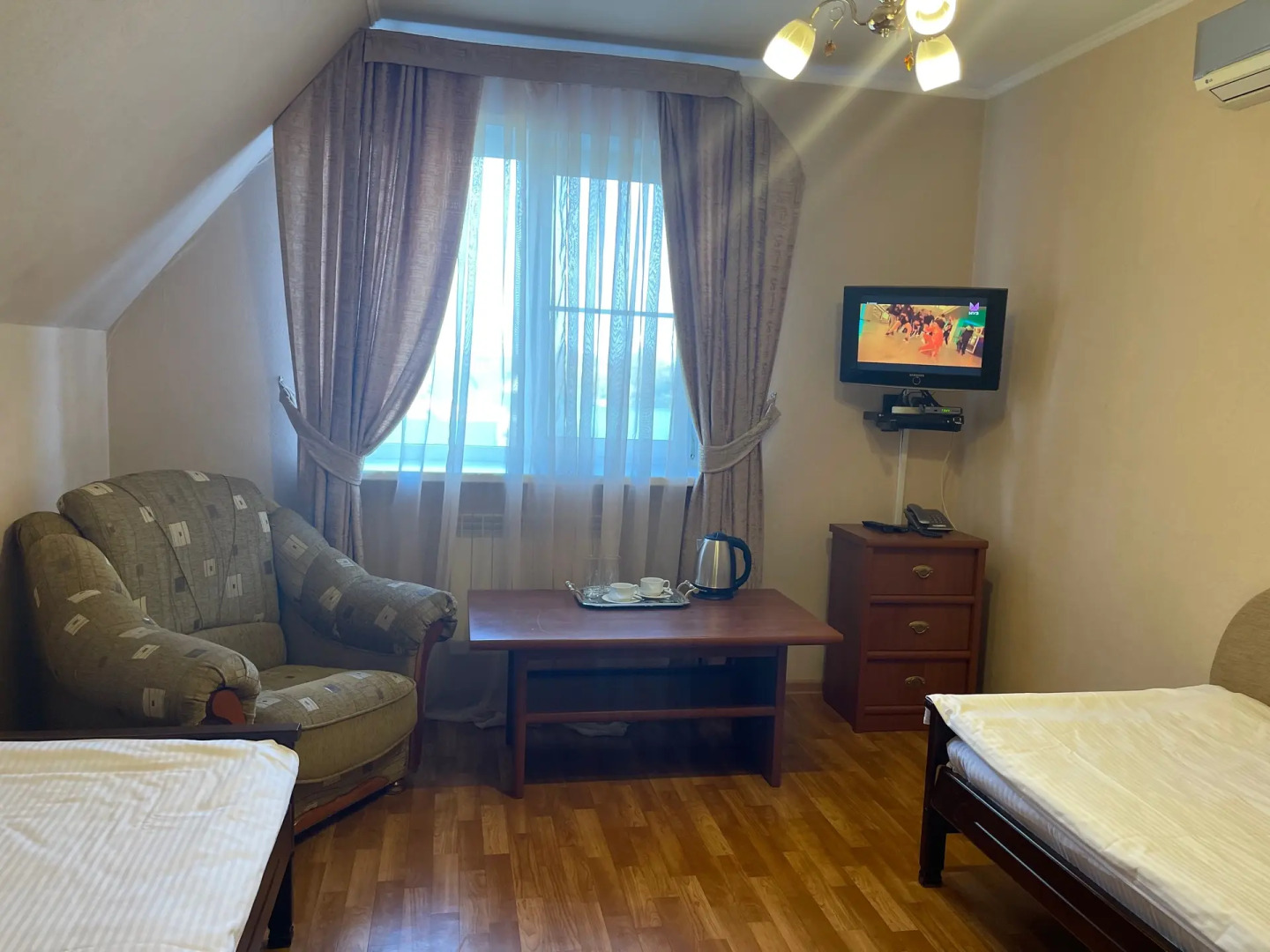 Отель Евразия