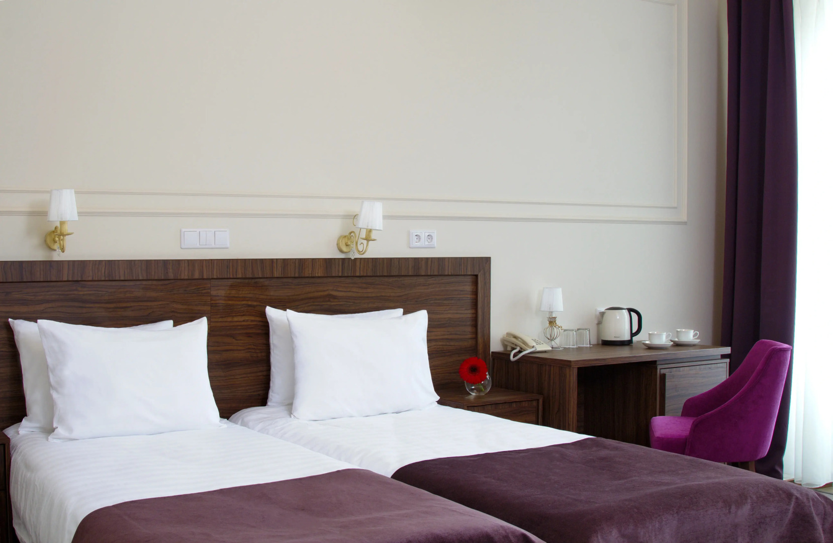 Отель Золотой век