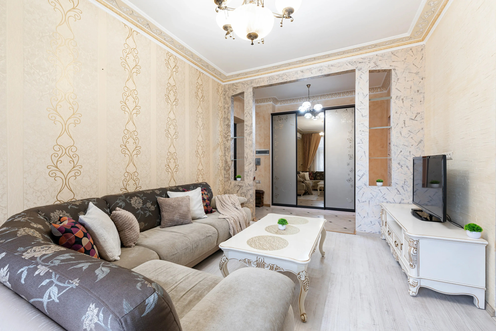 Апартаменты Apart+ Независимости 22