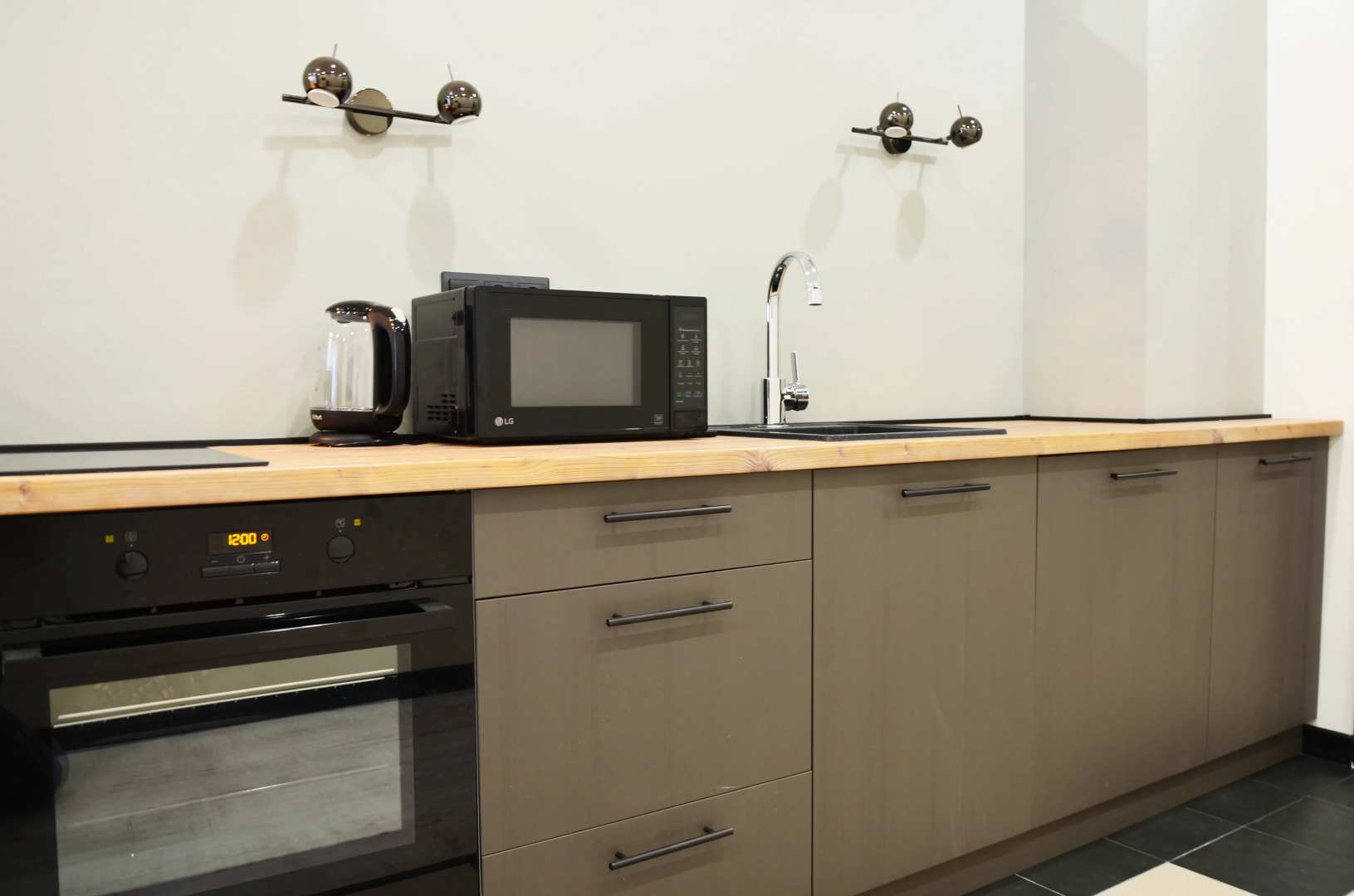 Апартаменты Лофт174 на Елькина