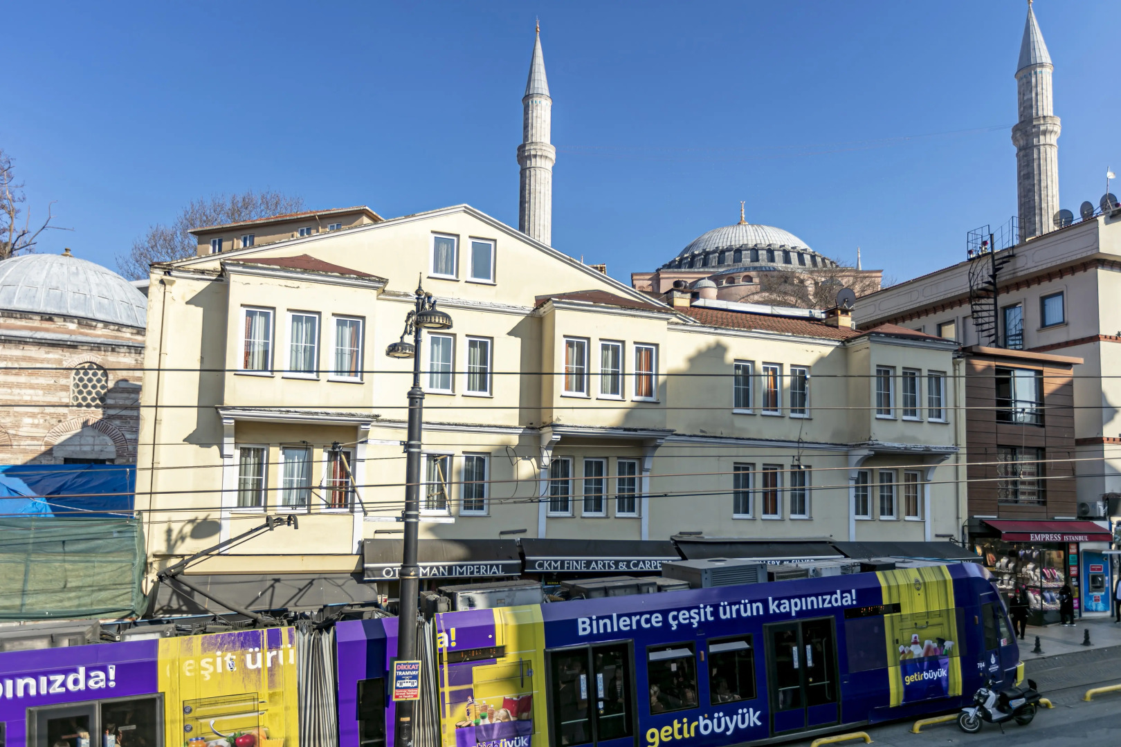 Elasophia Hotel
