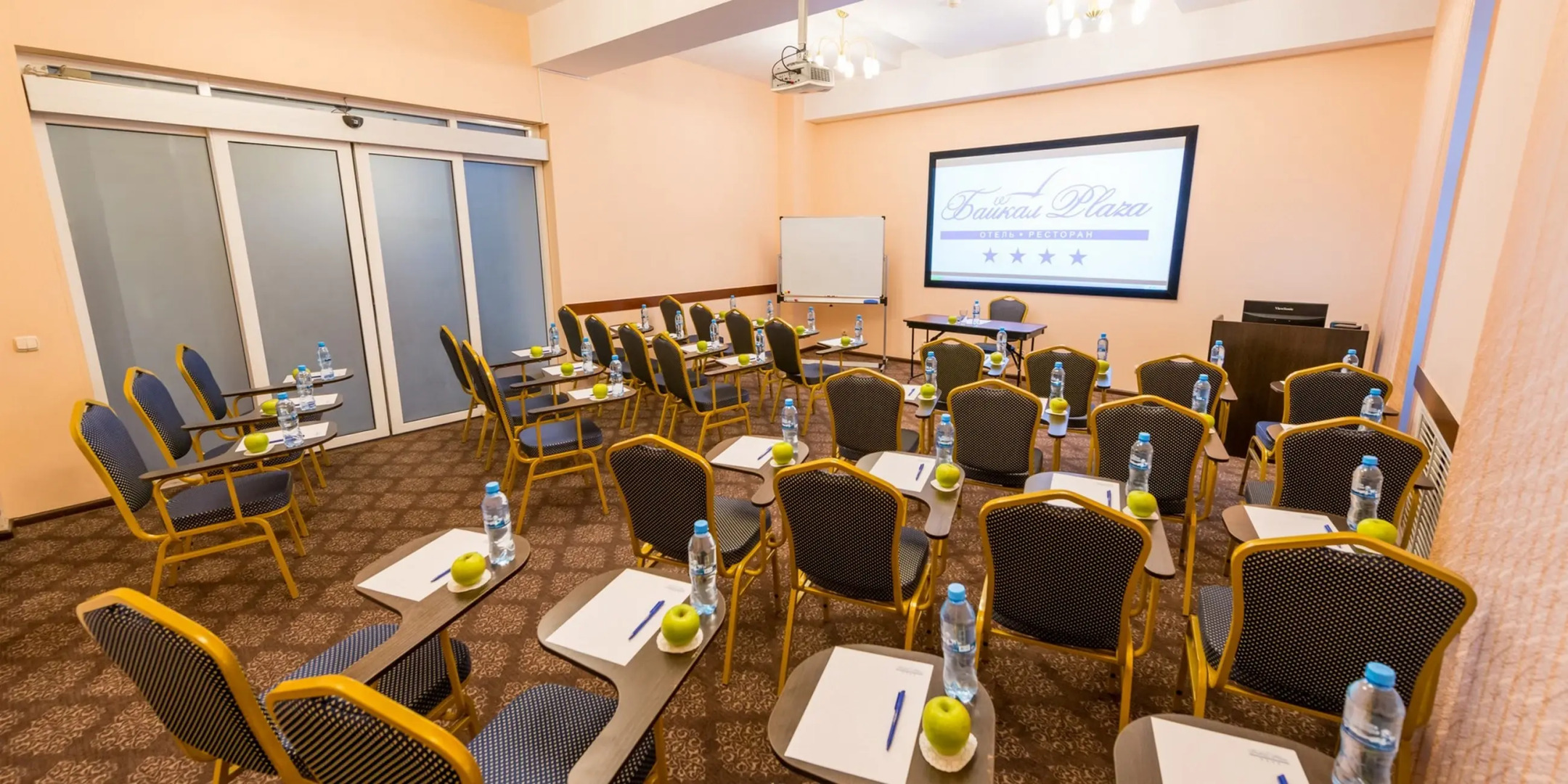 Отель Байкал Плаза