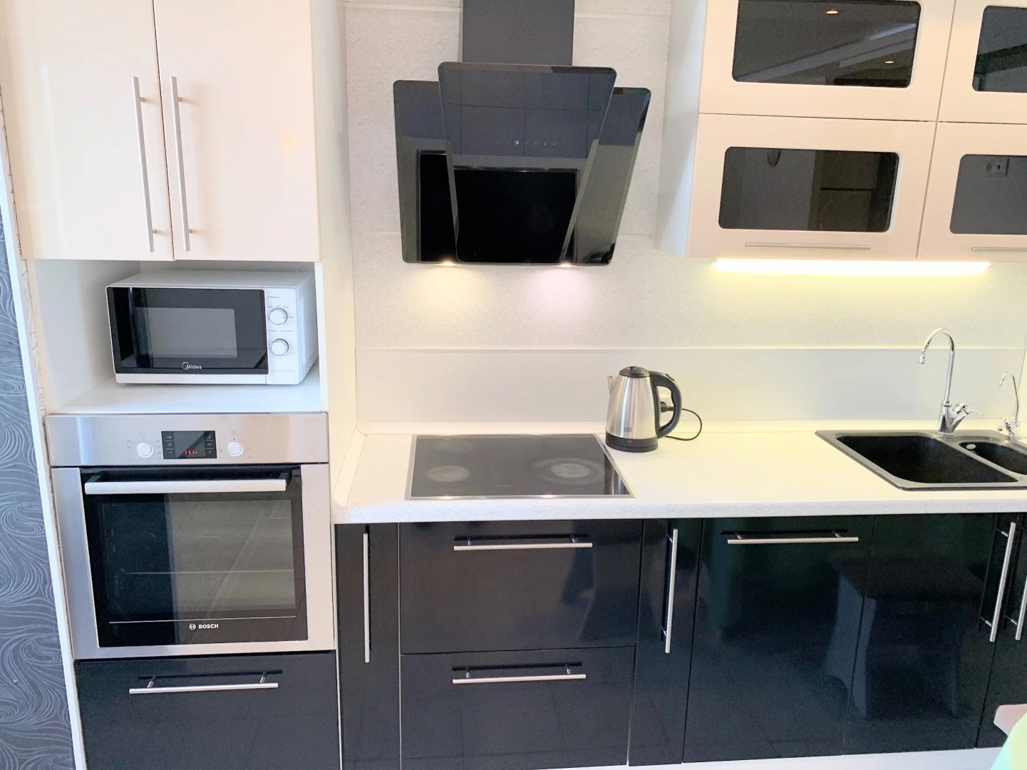 Квартира геологическая 15/1 кв.259