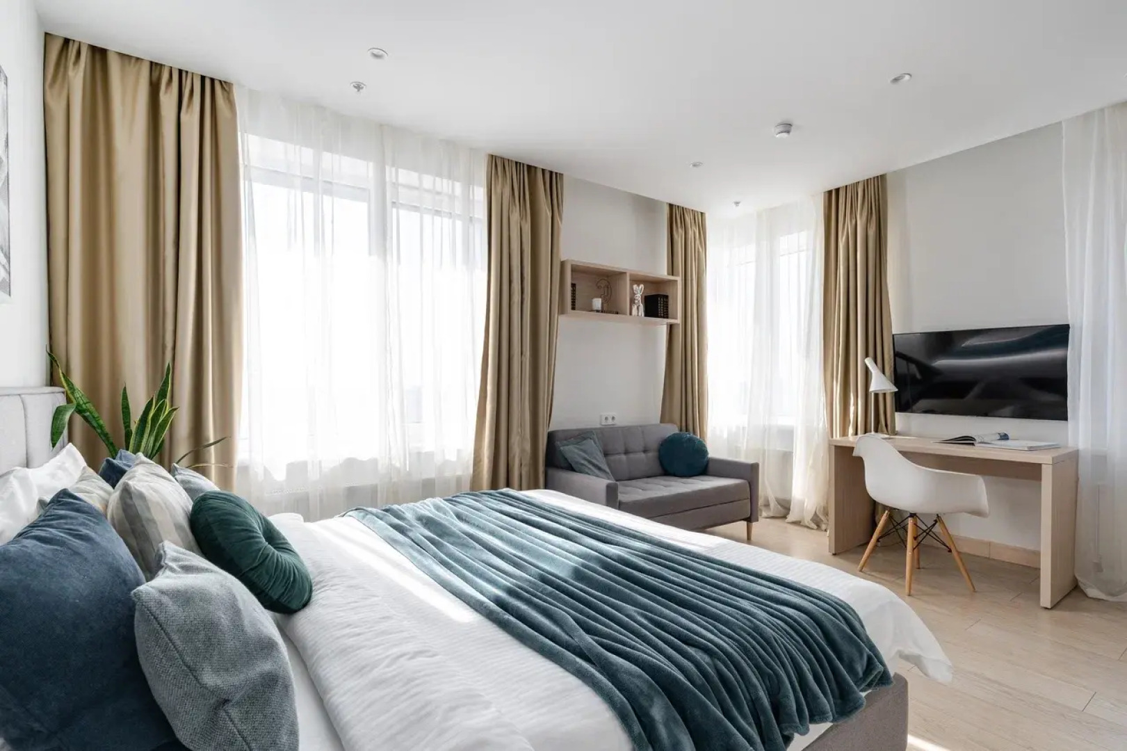 Апартаменты Family Apartment с панорамным видом на город