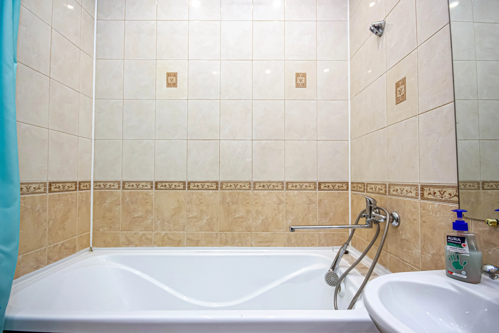 Апартаменты Уютная студия на Виктора уса