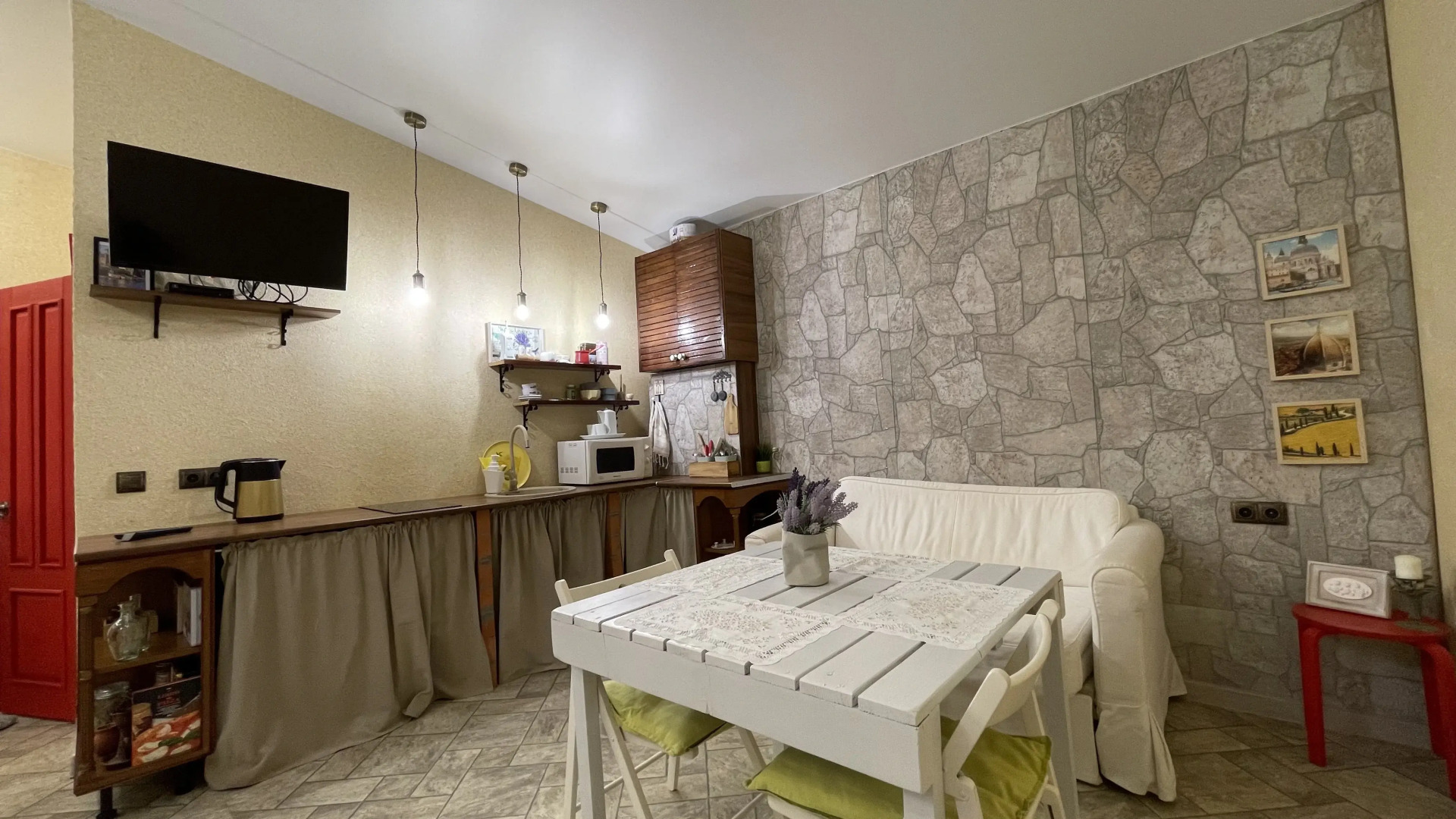 Частный дом Таунхаус на 2 студии