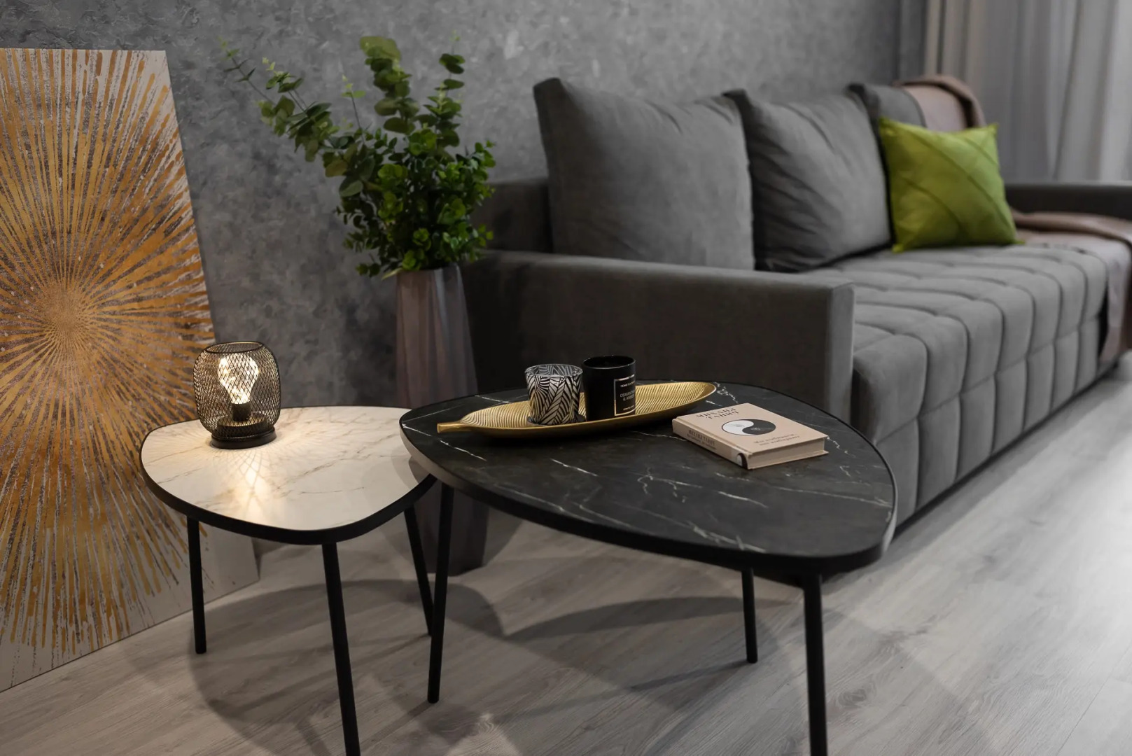 Апартаменты Unique Apart Канарейка напротив ЛДК и Кузбасс-Арены на 1-ой Заречной 9