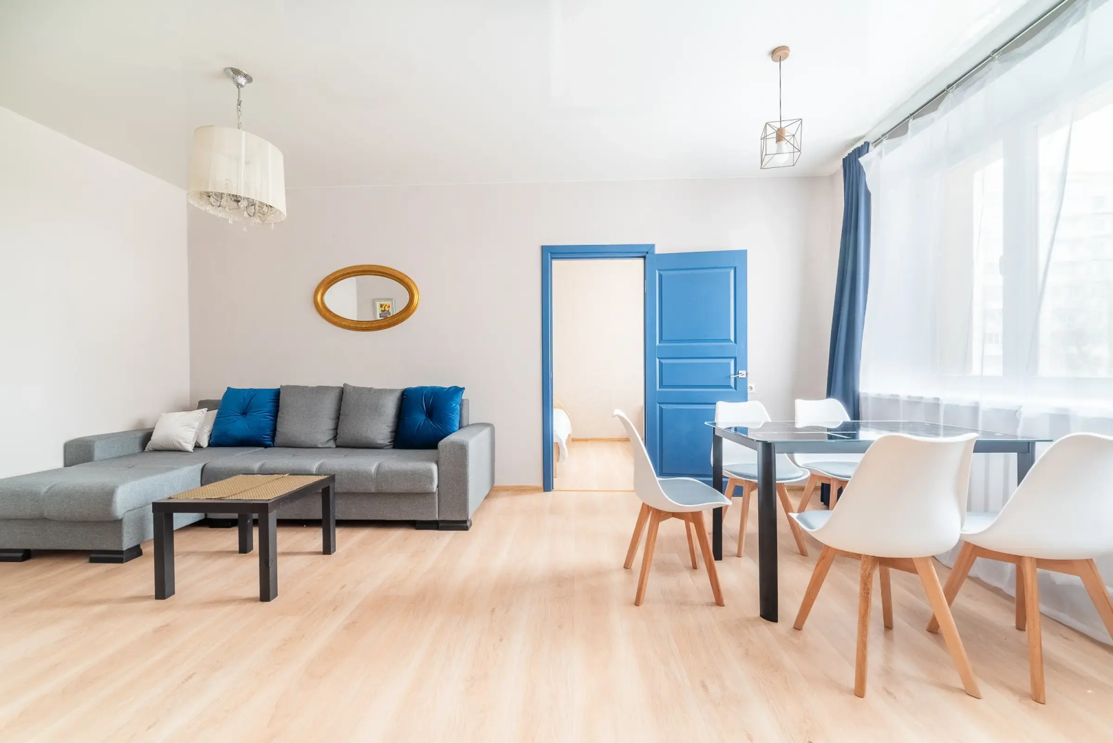 Апартаменты BelaTravel по адресу: Независимости, 52