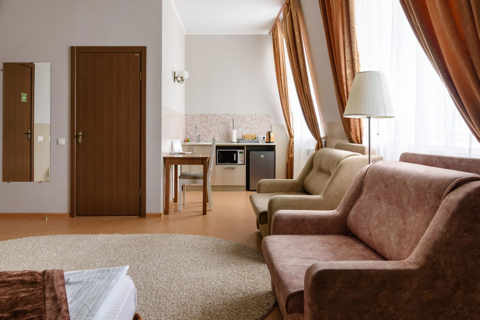 Гостиница Атом