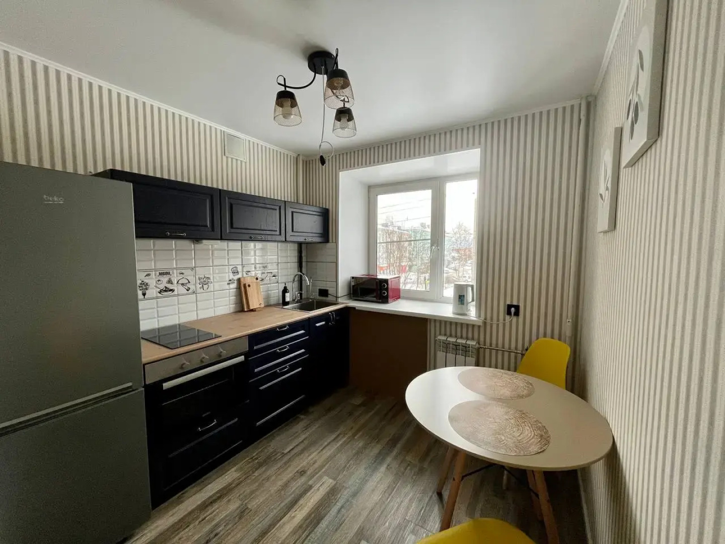 Квартира Ваш Рантье на Полярных Зорях 25/1 в Доме Художника