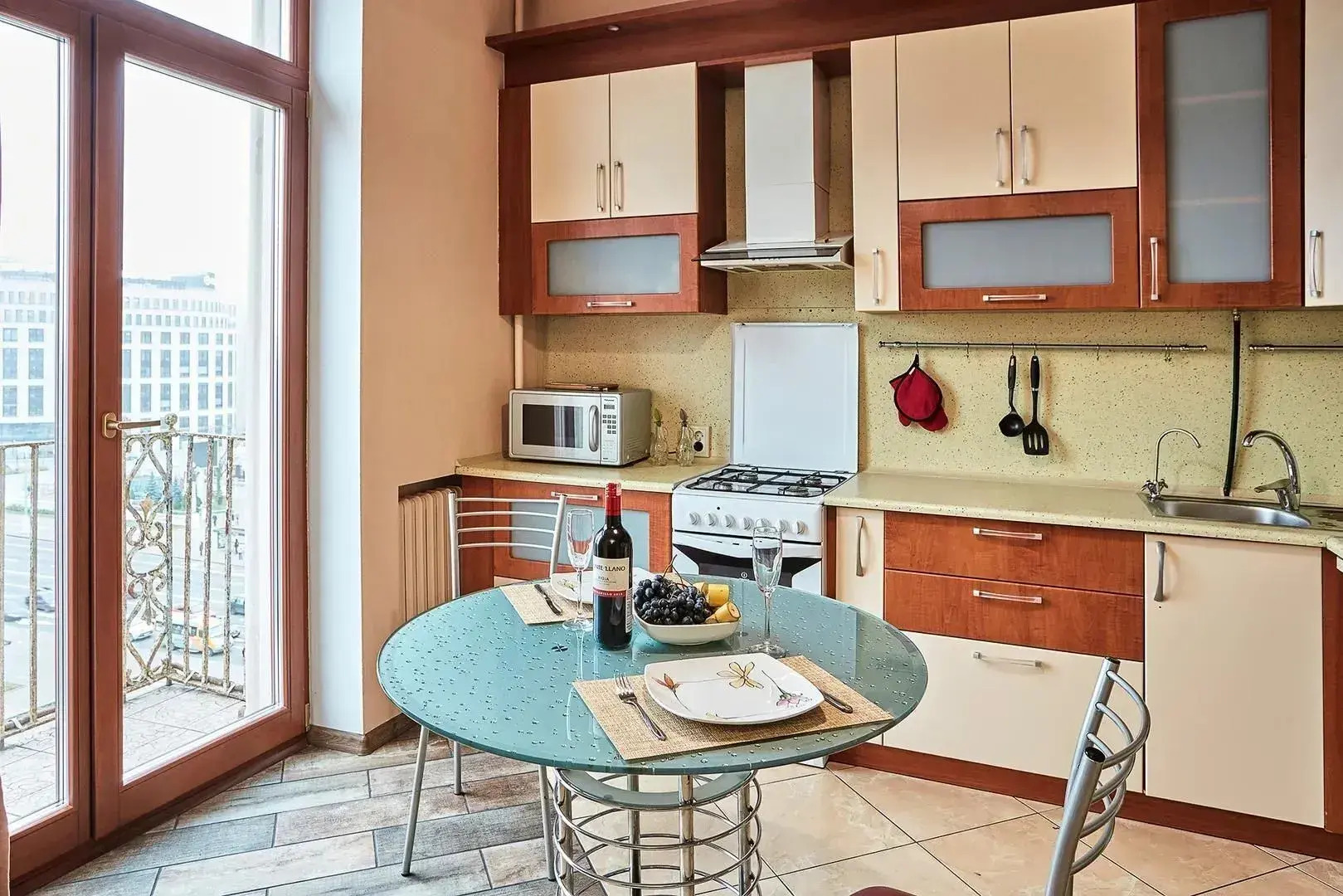 Двухкомнатная Квартира на проспекте Независимости 29