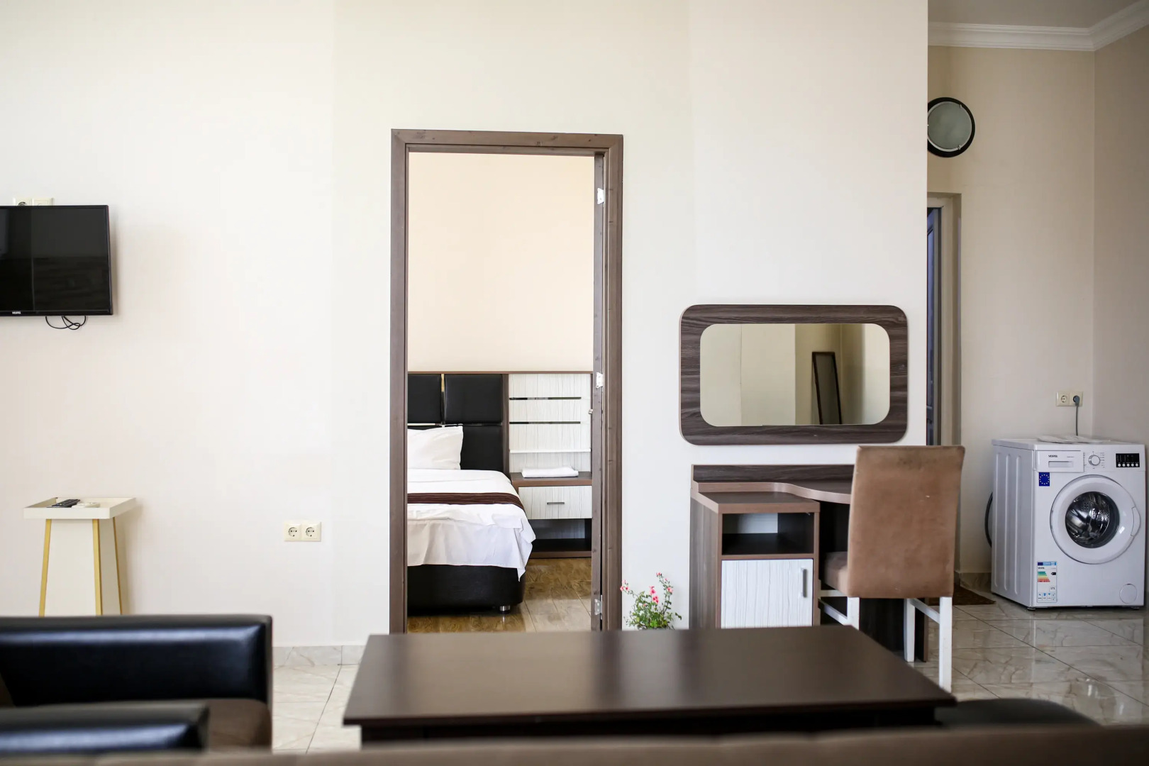 Апартаменты 37B