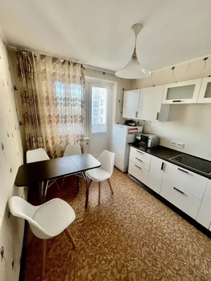 Квартира на Земской 4