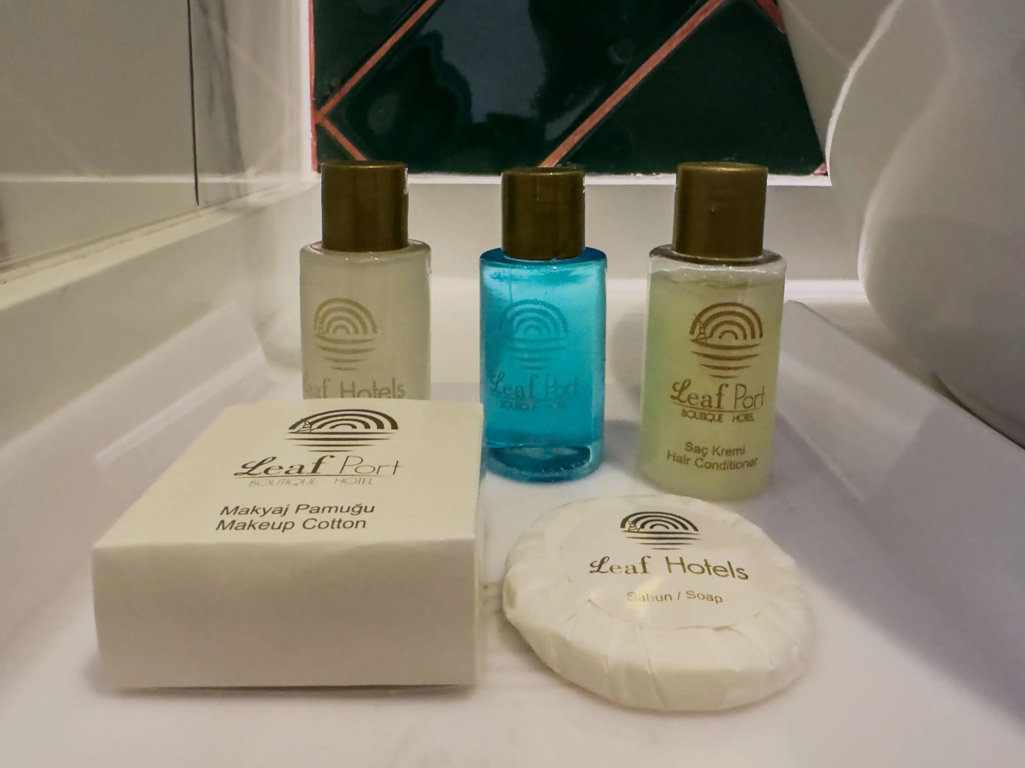 Отель Leaf Port Boutique