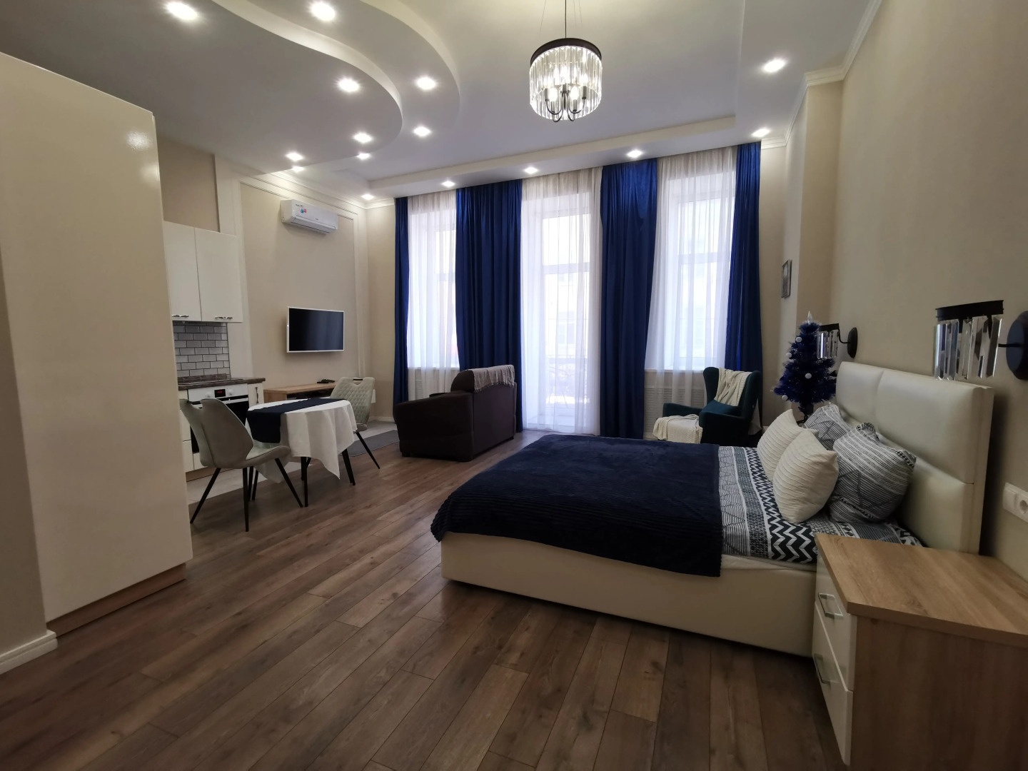 Апартаменты on Bolshaya Sovetskaya 35