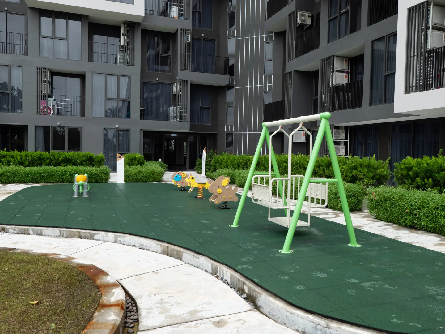 Апартаменты Комфортные в Laguna Skypark