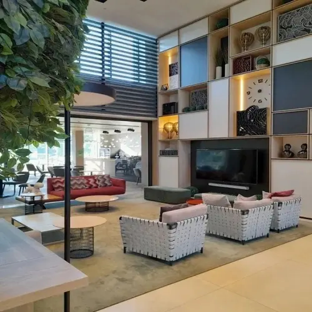 Апартаменты 2 комн. De Luxe YES с видом на ВДНХ и Останкино