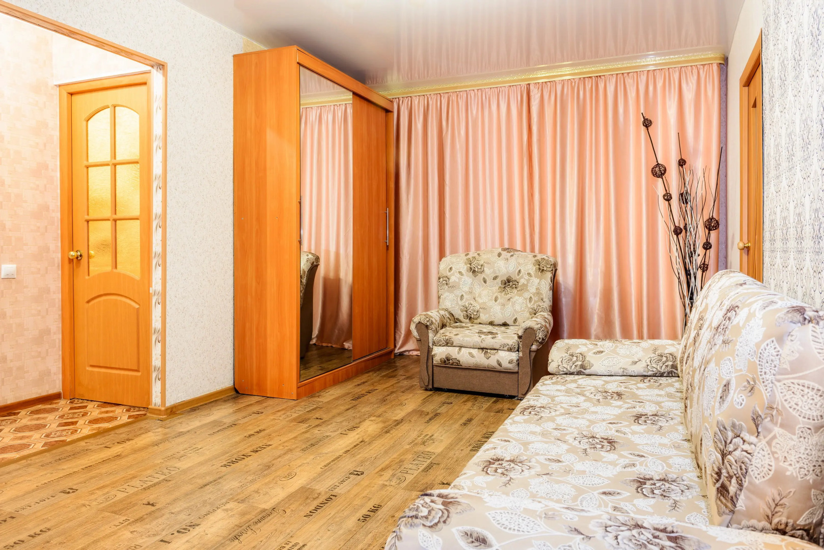 Просторная теплая 1-квартира в центре рядом Воркутауголь