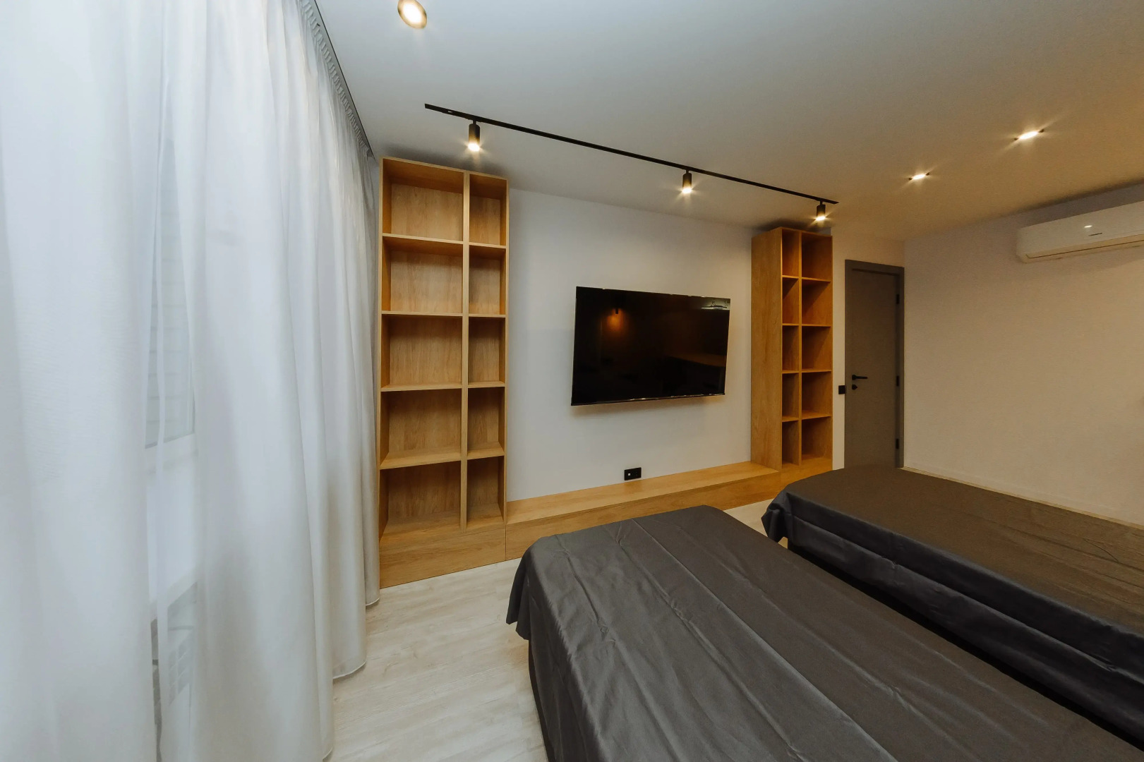 Квартира 2-ух Комнатная Квартира