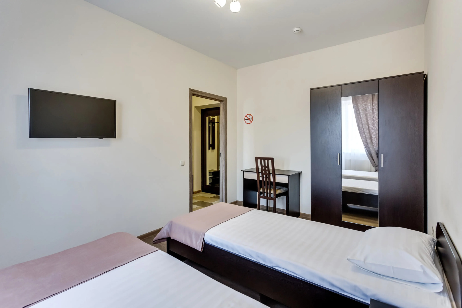 Апартаменты Грин Холл 4