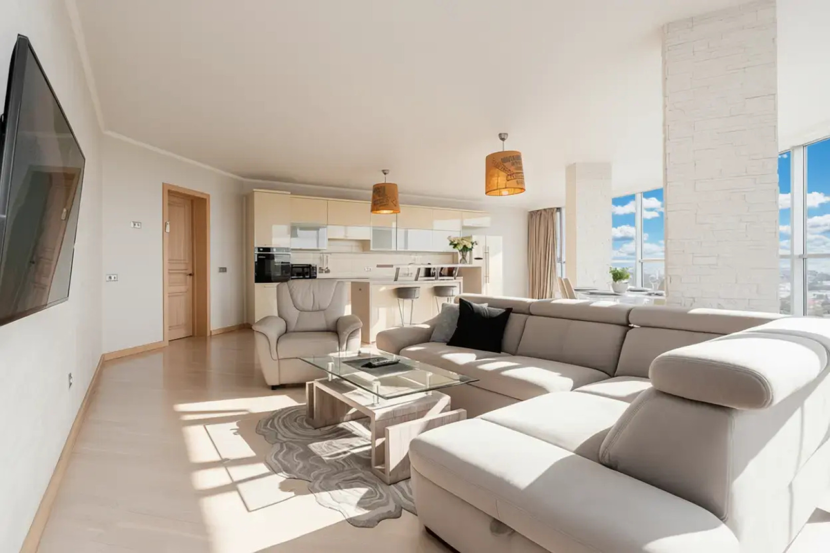 Апартаменты Crown39 - 2к №88: 135 м2, 12 этаж из 21