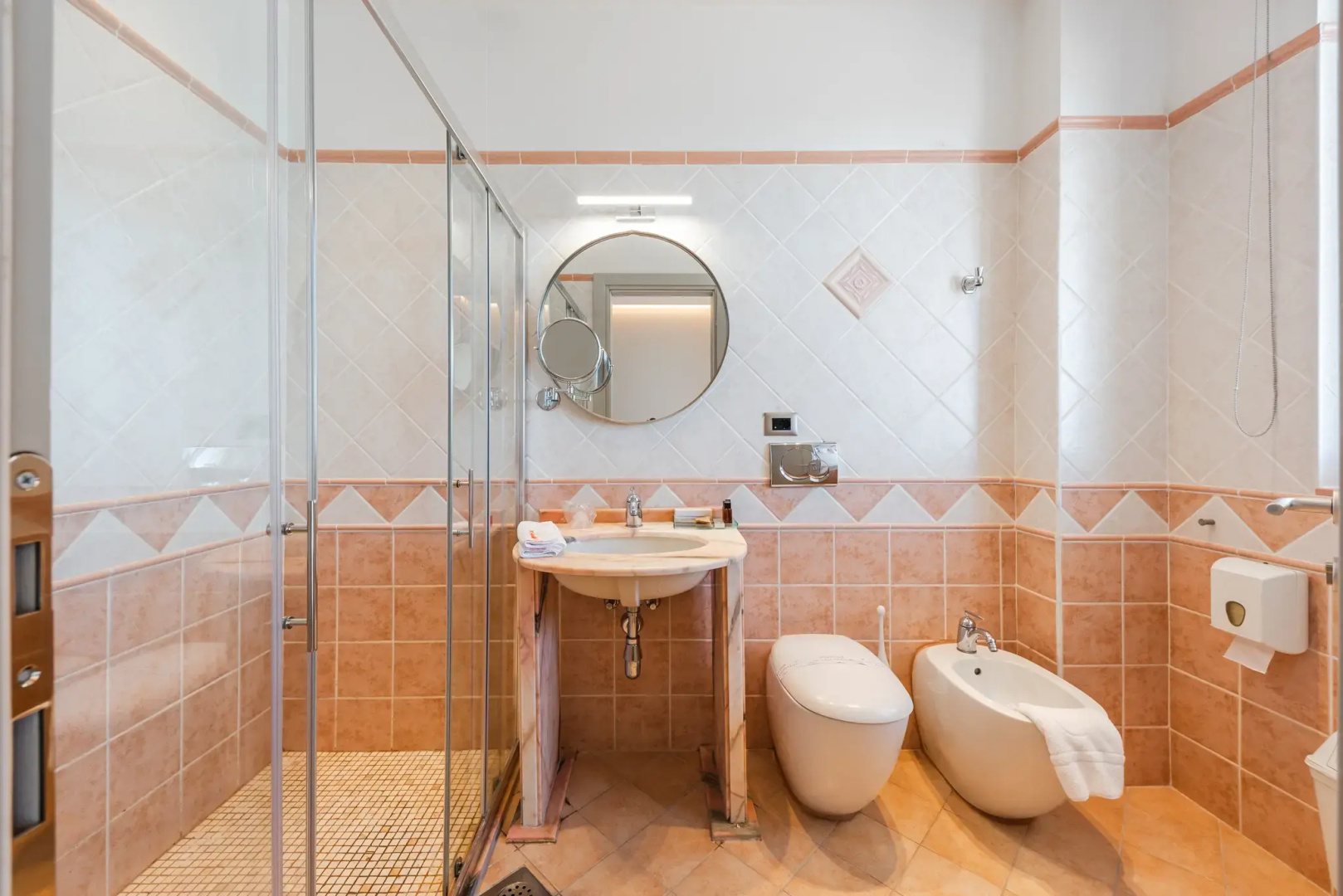 Отель Aragosta Hotel