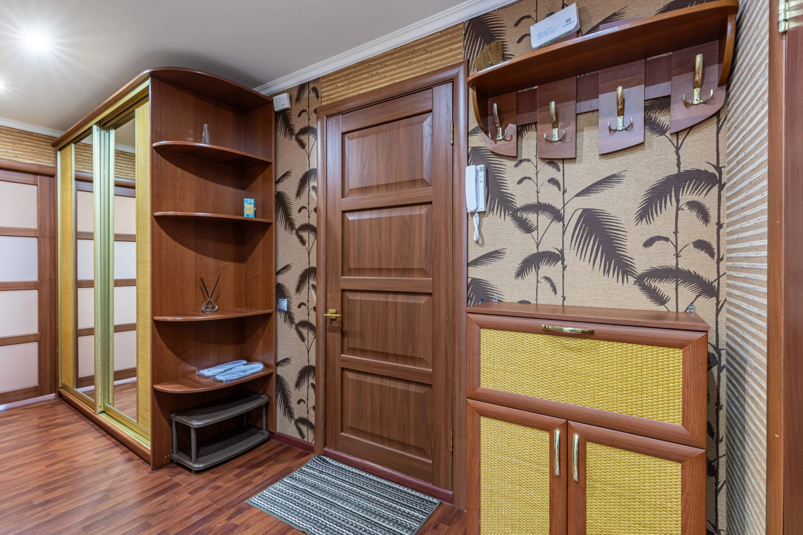 Апартаменты Уютные 2х комнатные на Спартаковской