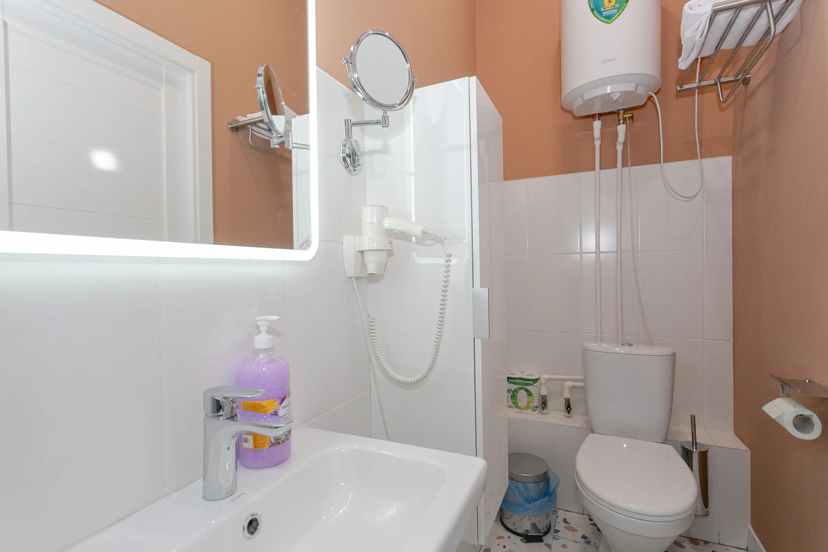 Апартаменты Уют и комфорт в центре НИИТО