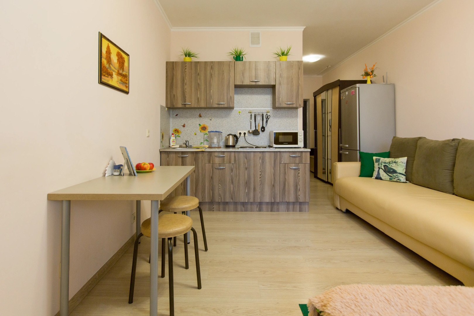 Апартаменты на улице Дмитрия Михайлова 1