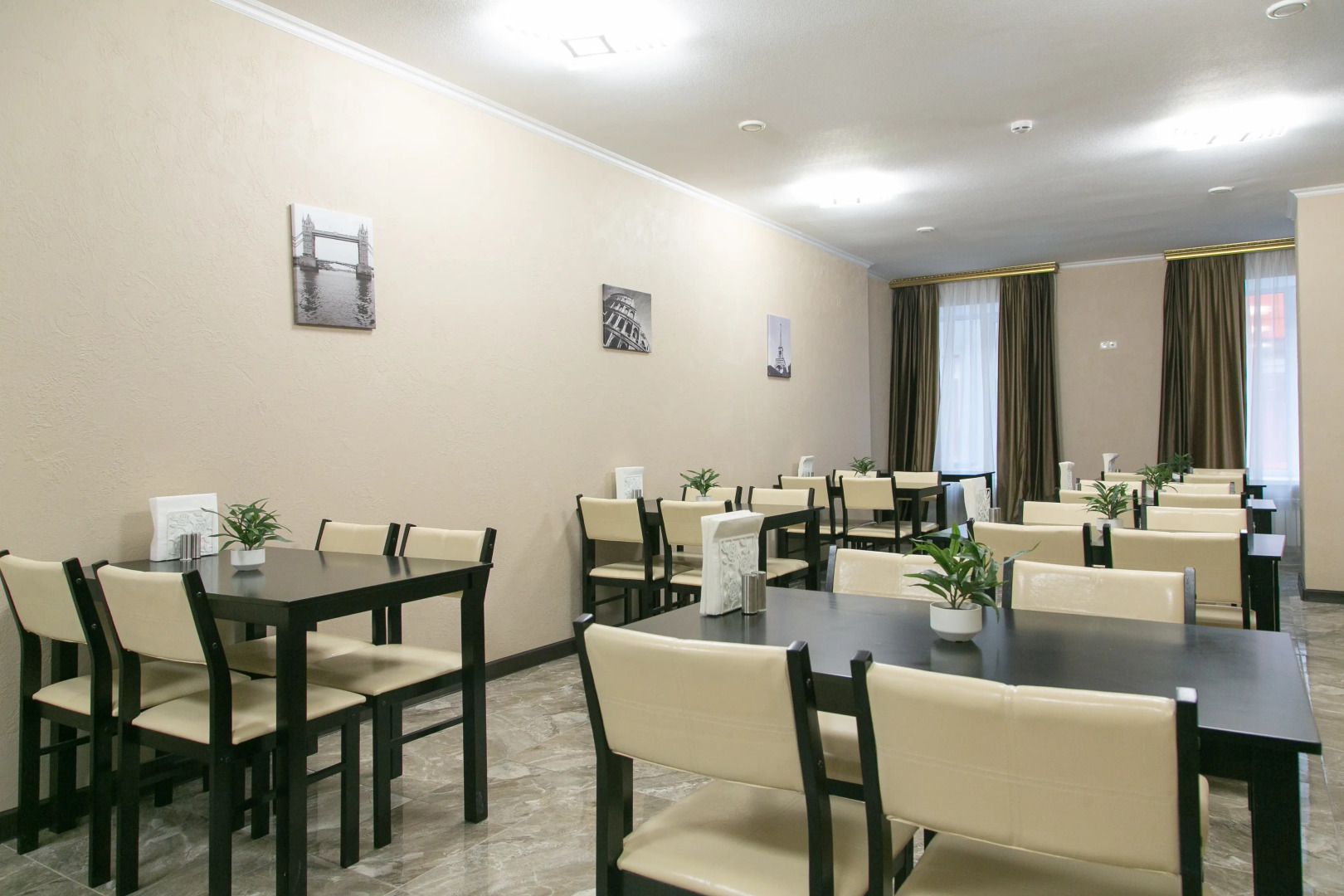 Отель Лемар