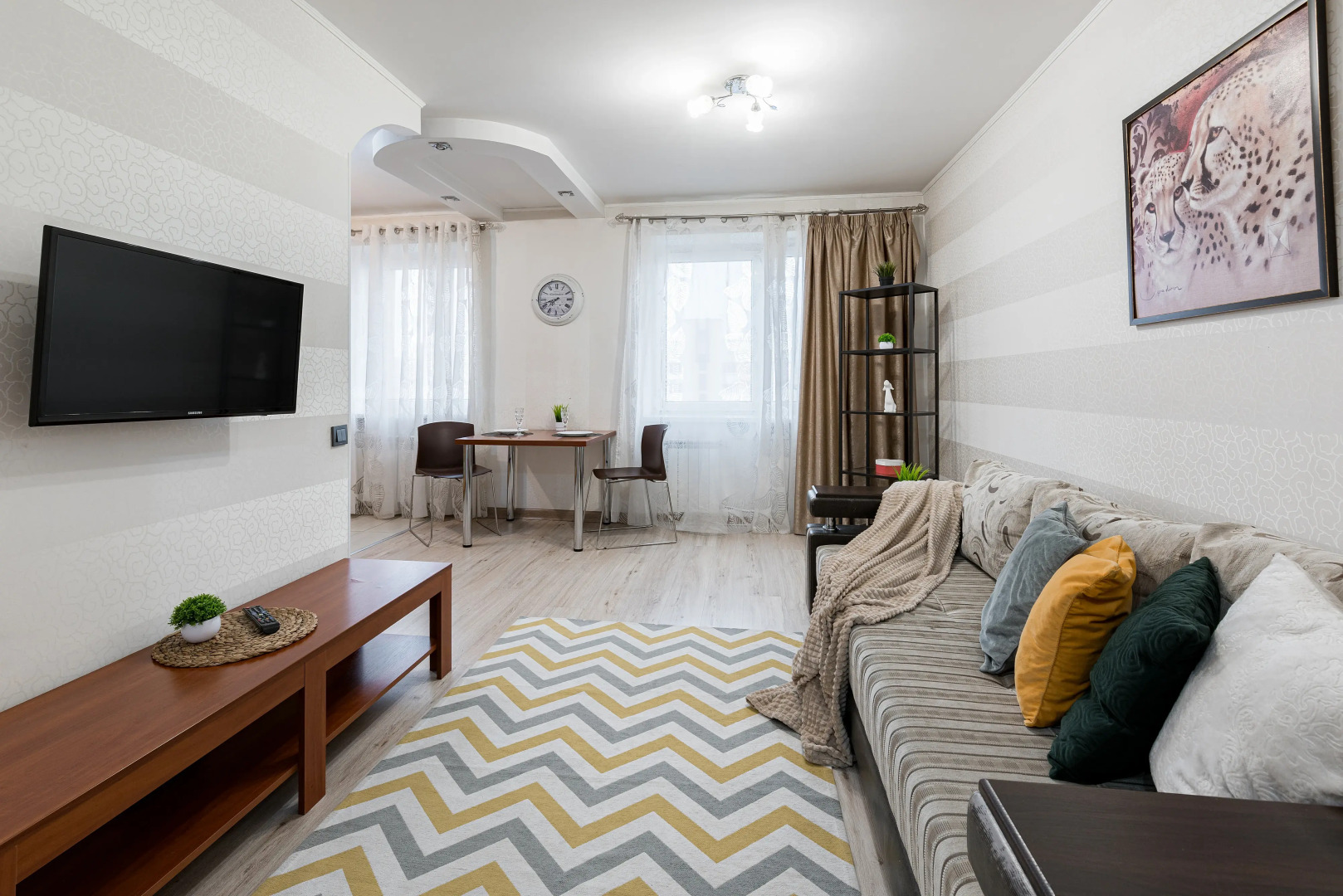 Апартаменты Apart+ Мельникайте 16