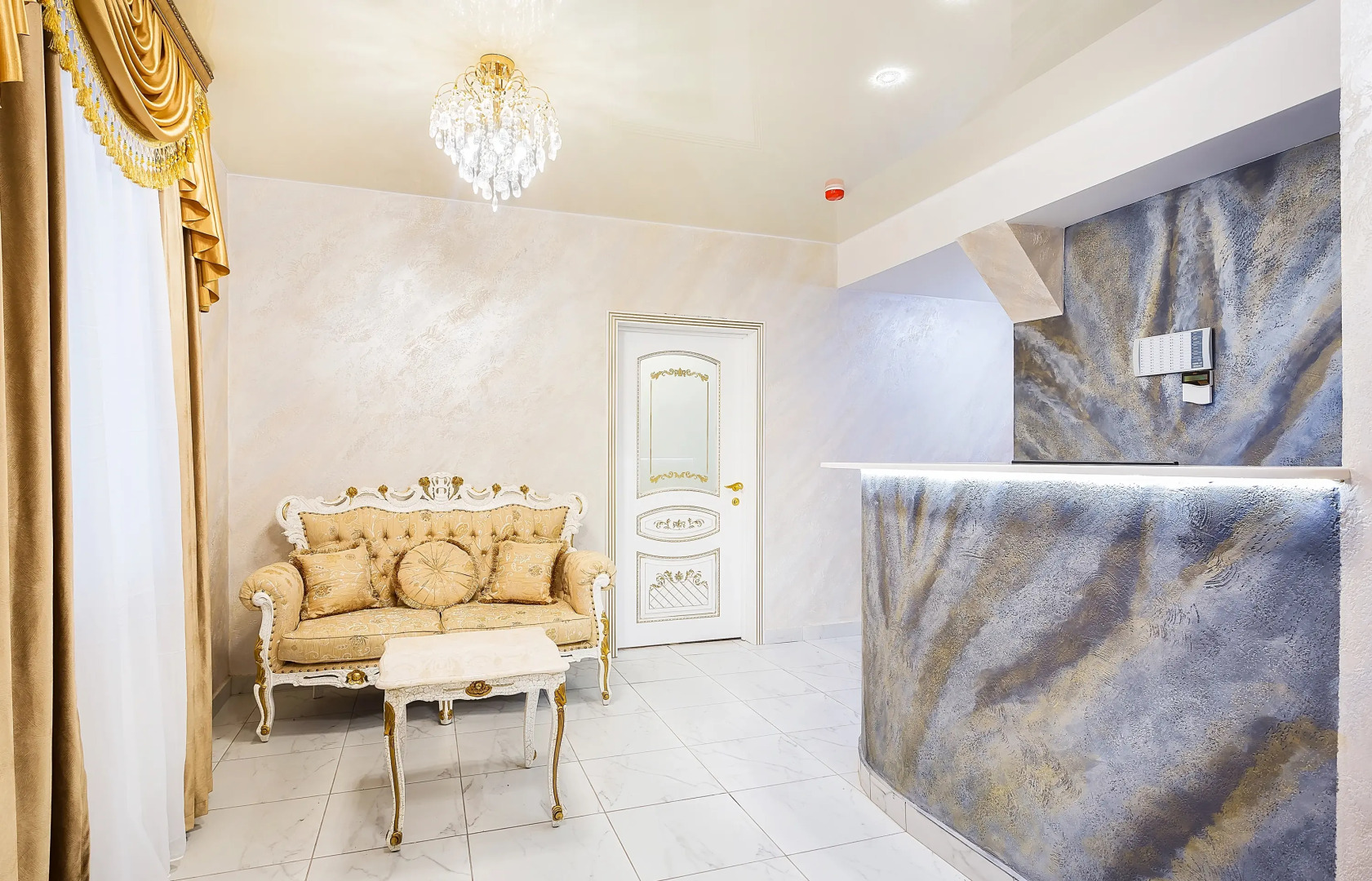 Отель Сан-Ремо