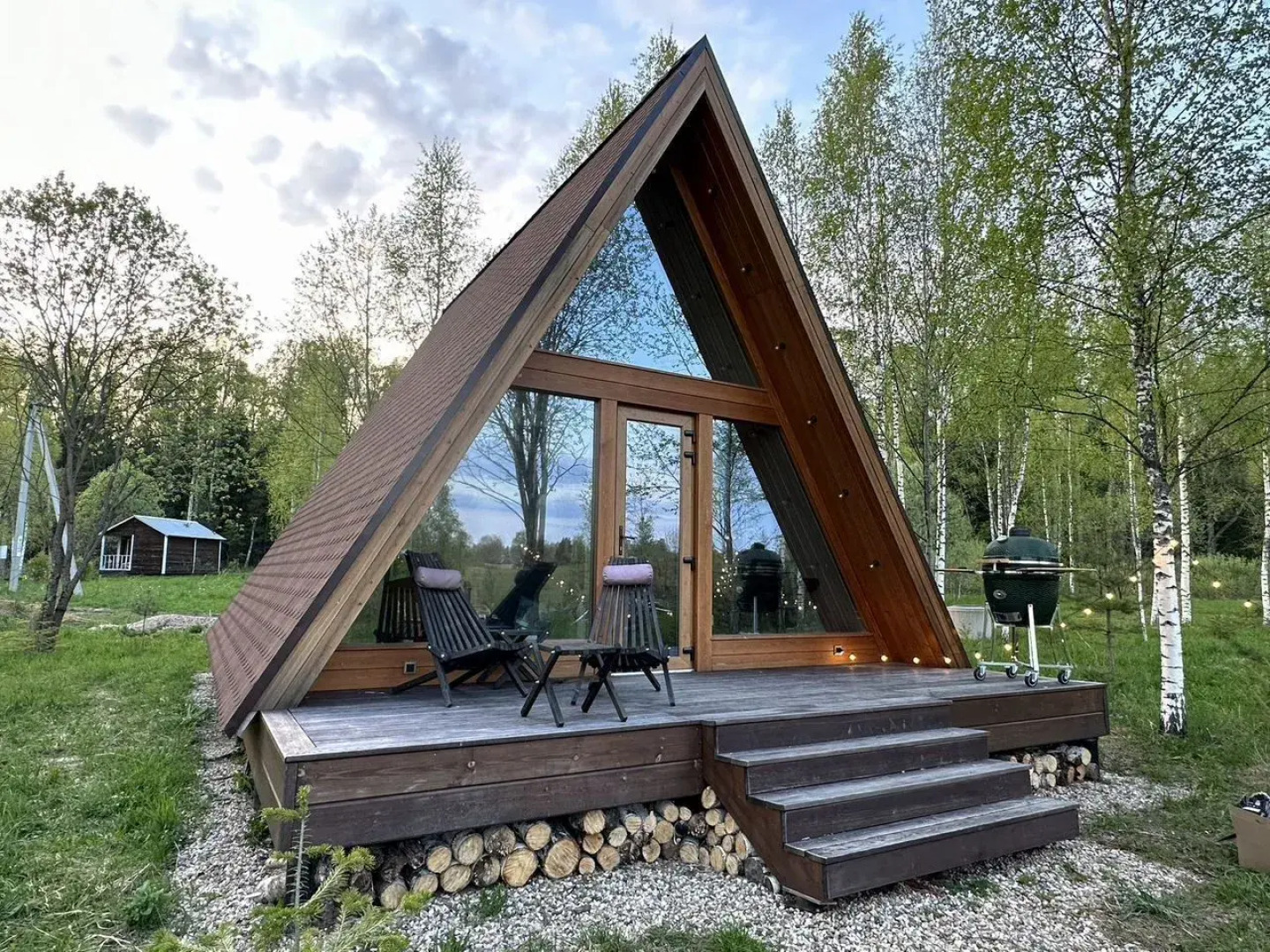 Частный дом на на берегу реки Руза