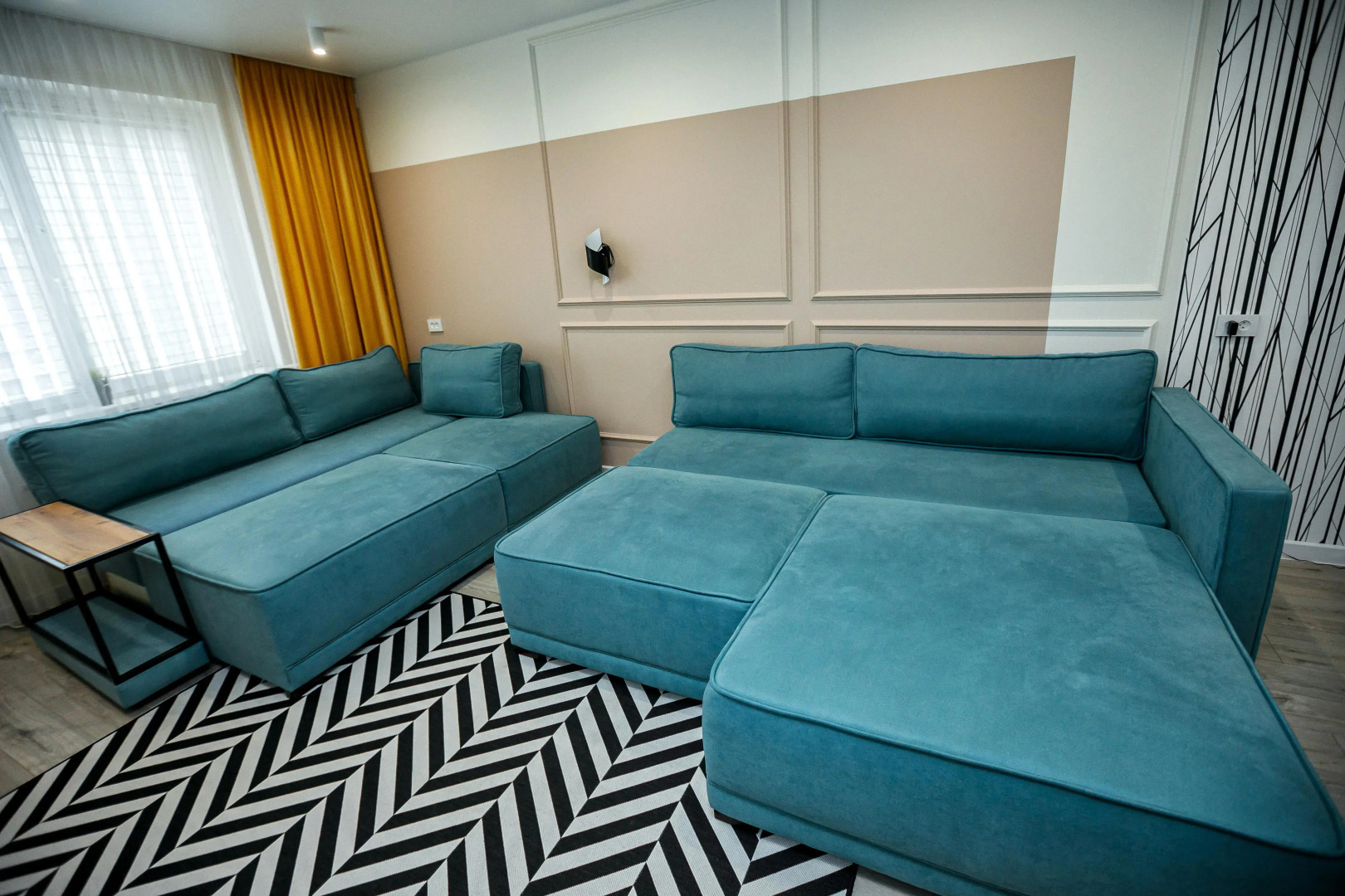 Апартаменты на Курчатова 24 - 2 комнаты