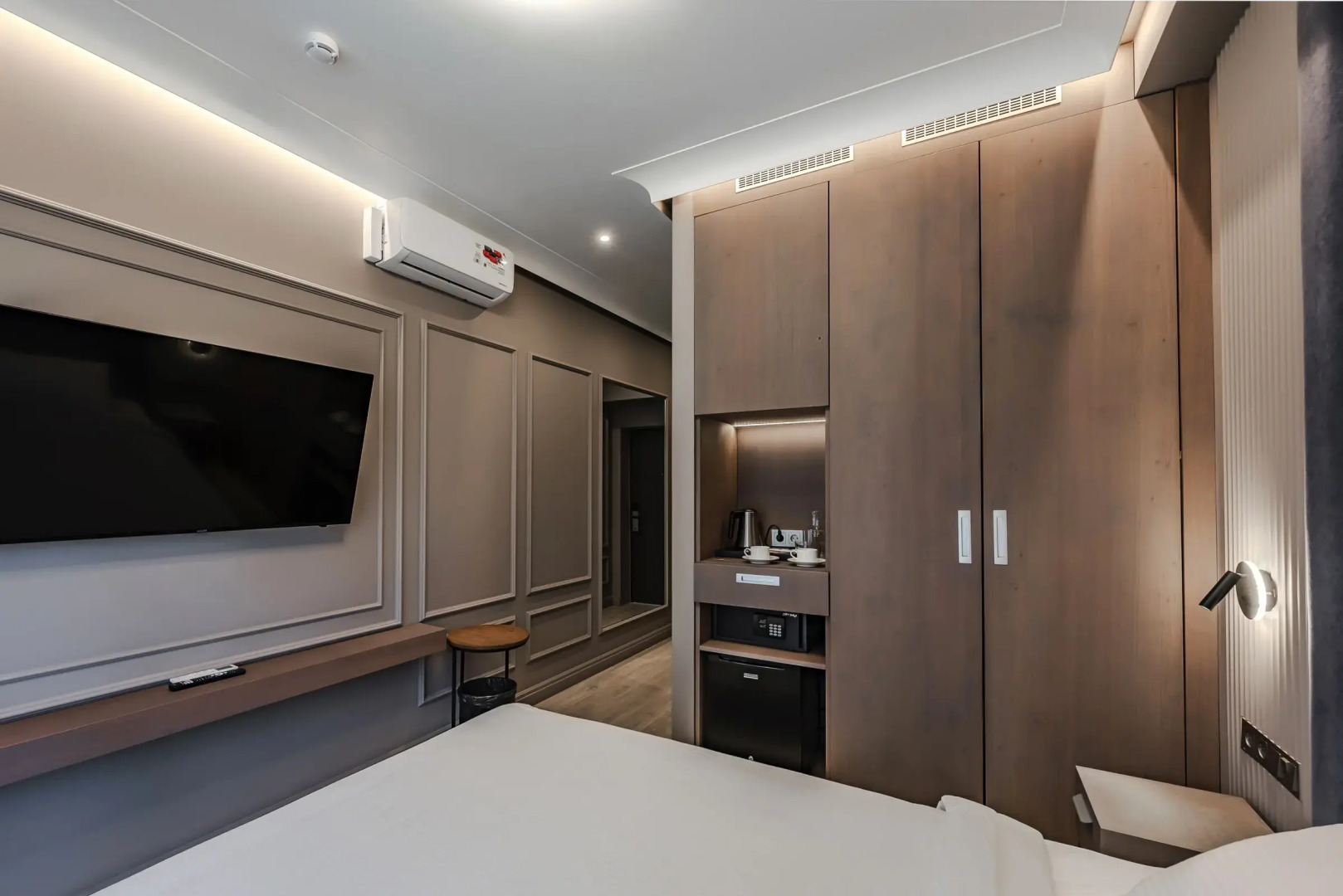 Апартаменты Ленина 217А с бассейном 2