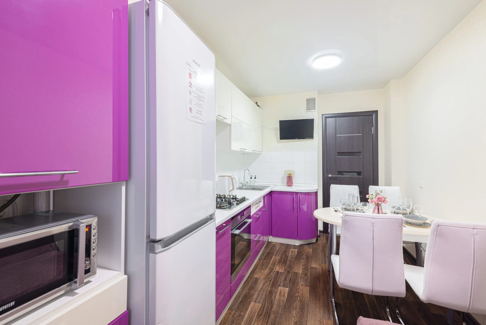 Квартира 1-к в центре на Ярмарочной 17 от RentAp, 5 сп.мест