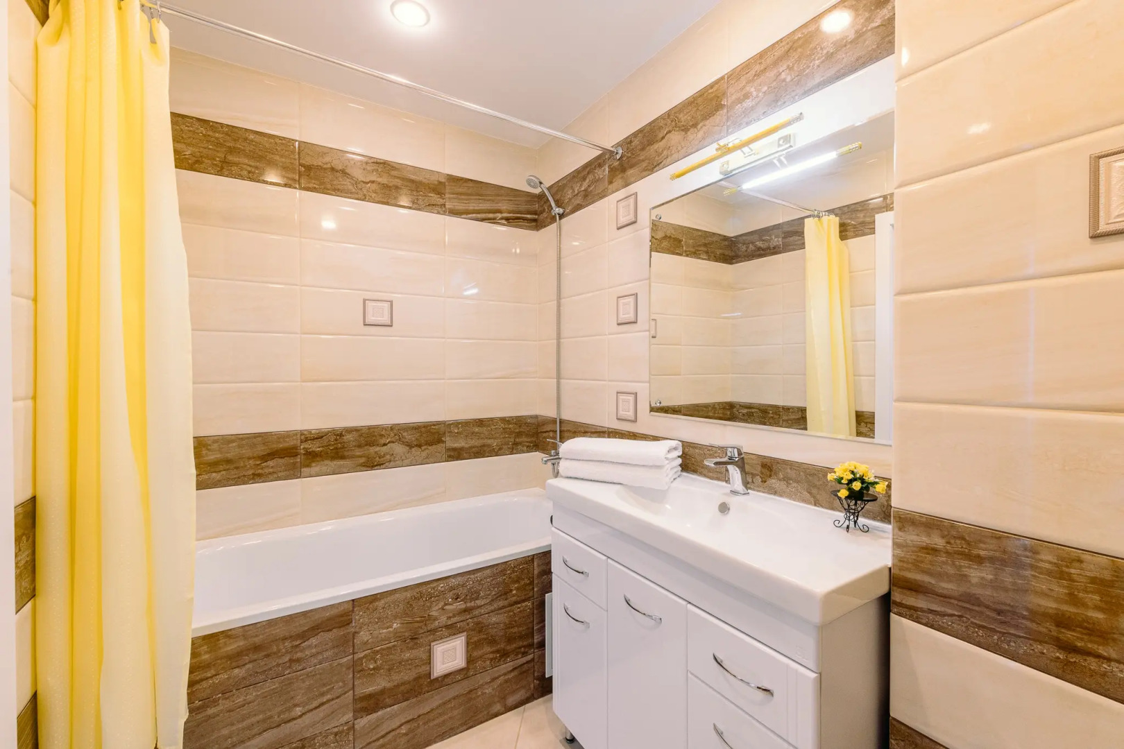 Апартаменты Любимый дом на Антонова 74