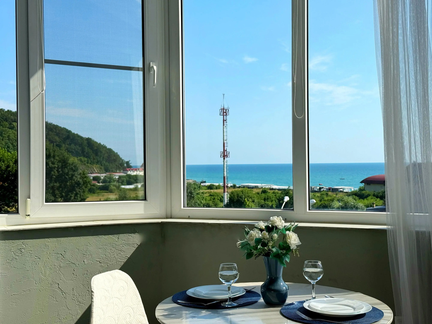 Апартаменты для Четверых с Видом на Море 3 Минуты до Пляжа