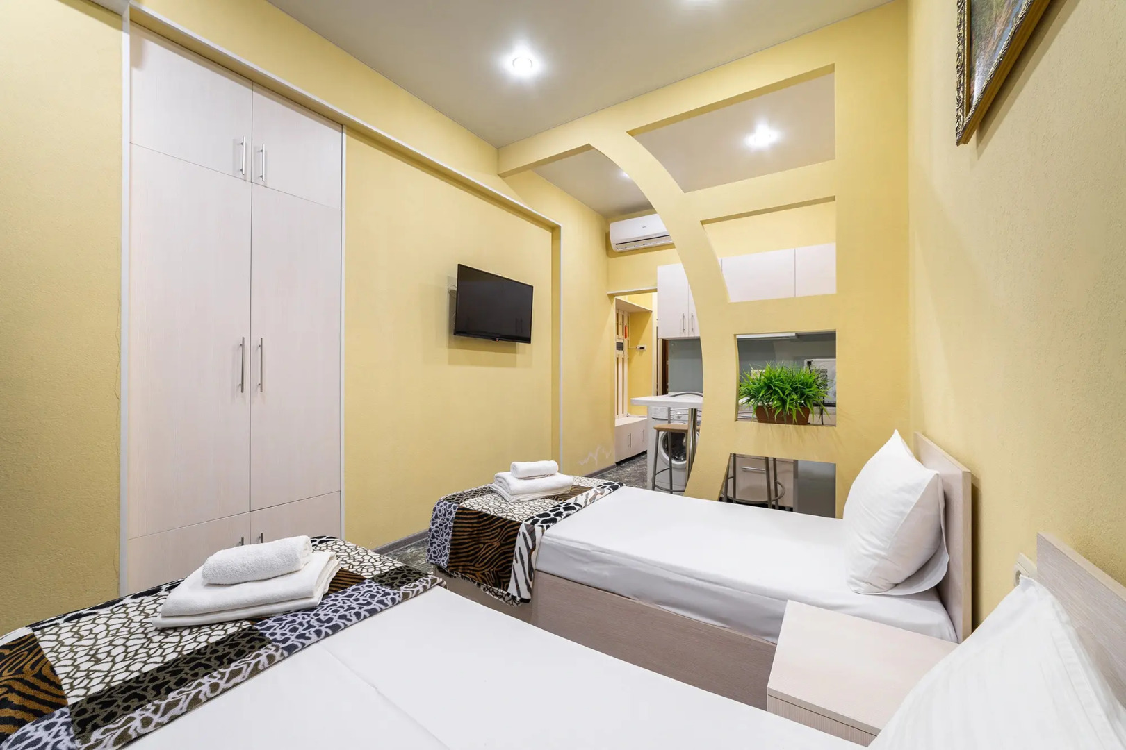 Квартира Студия с раздельными кроватями и видом на бассейн